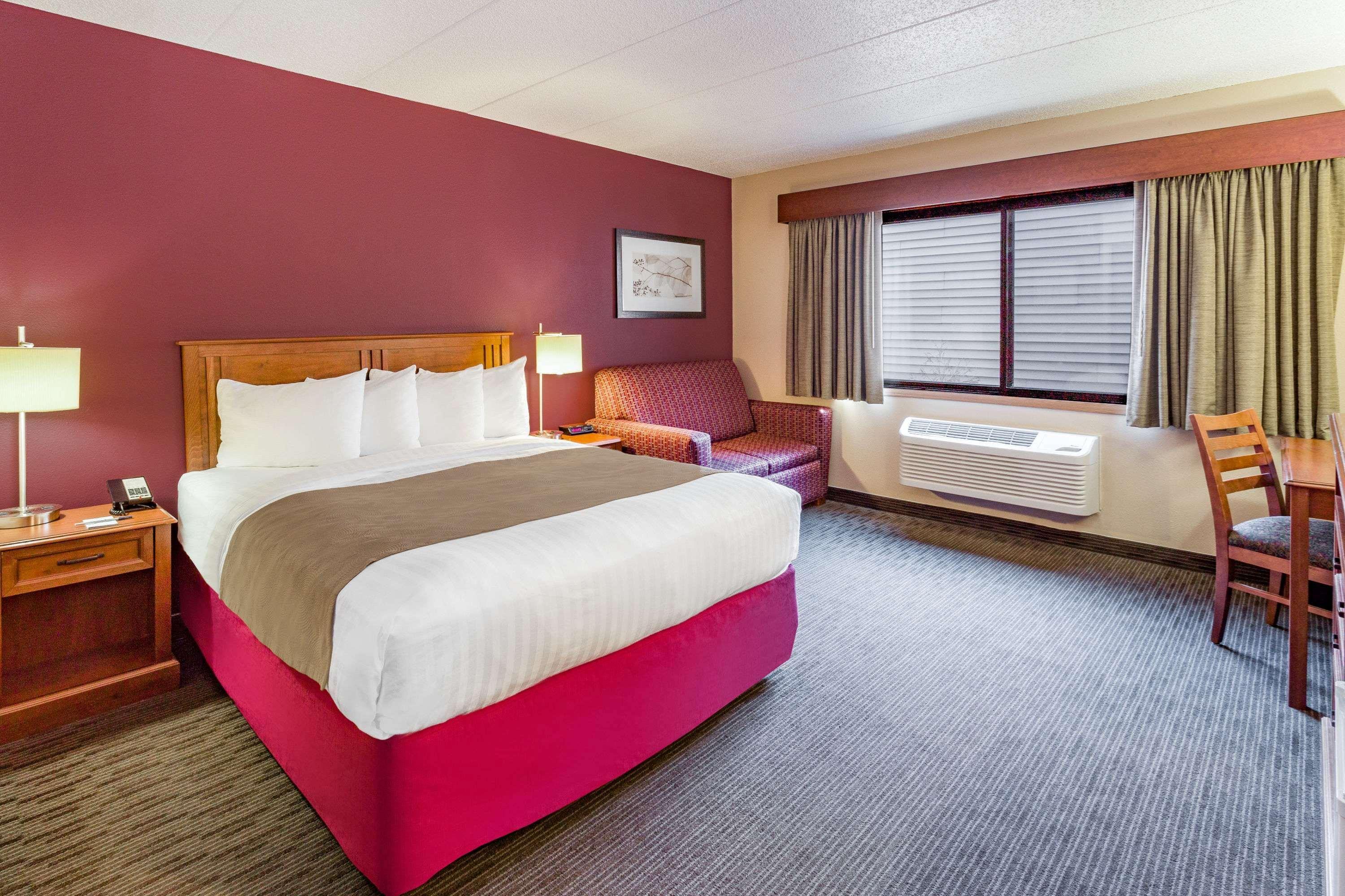 Americinn By Wyndham Duluth South Proctor Black Woods Event Ctr Exteriör bild