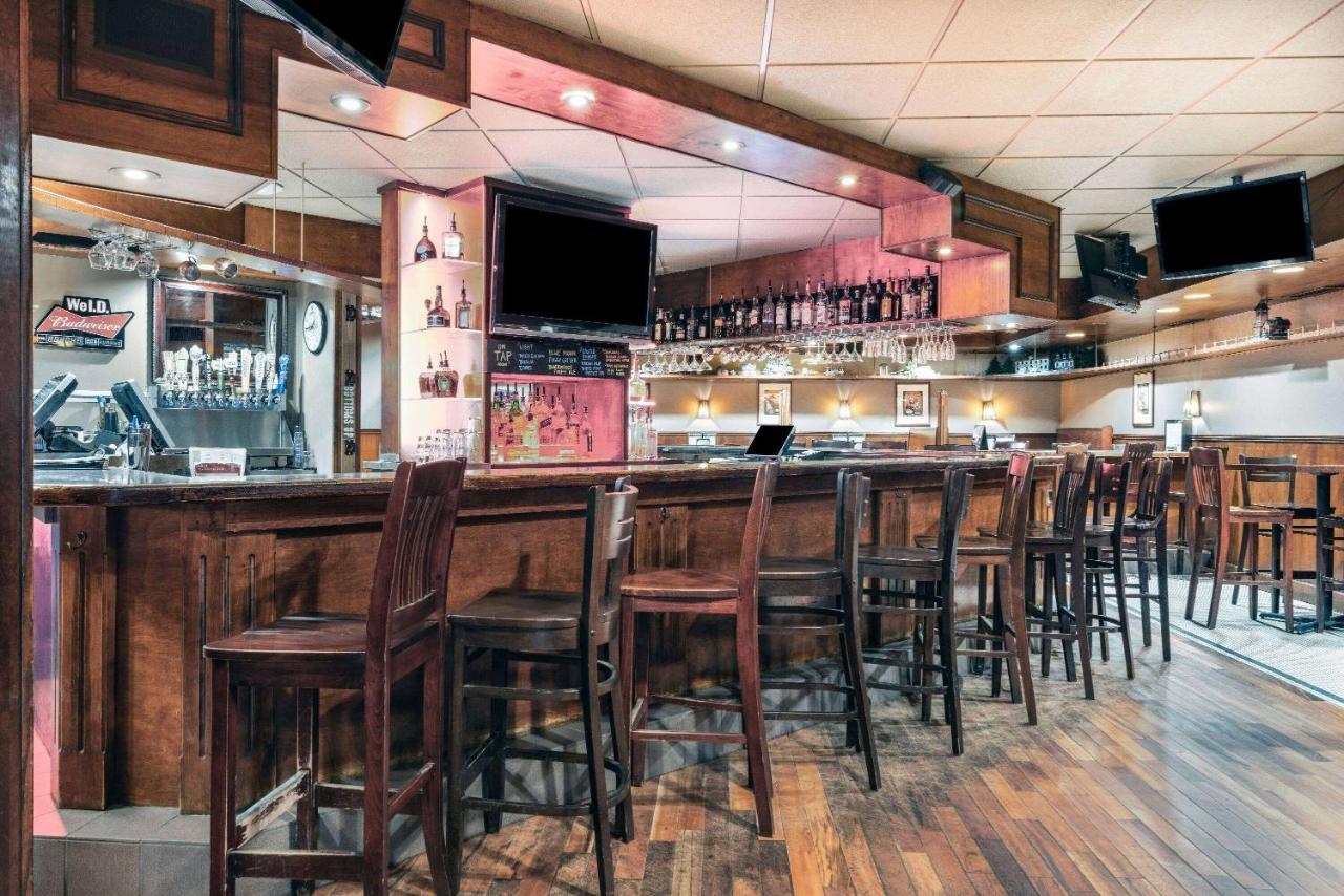 Americinn By Wyndham Duluth South Proctor Black Woods Event Ctr Exteriör bild